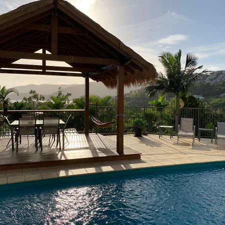 Island Views Acomodação com café da manhã Airlie Beach Exterior foto